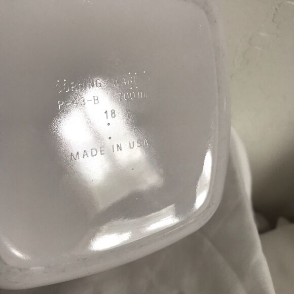 Corning Ware Vintage White P-43-B 700ml Petite Casserole w/ P-43-PC Sealing Lid - Picture 4 of 9
